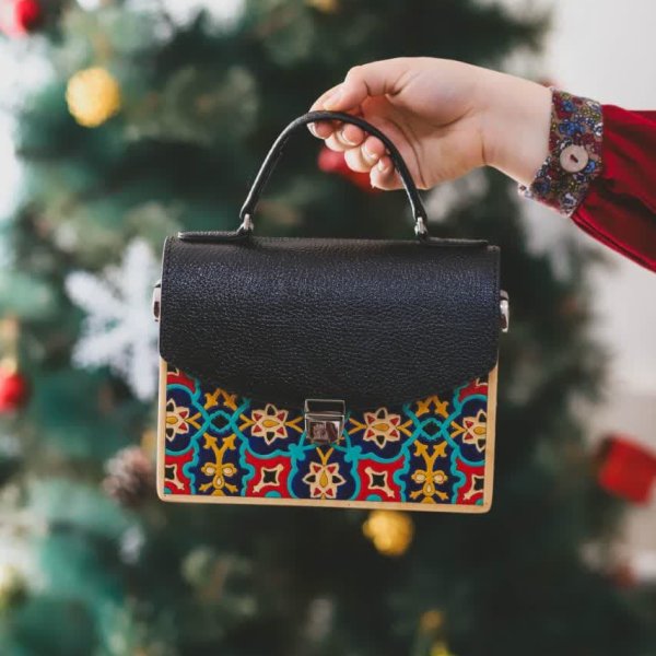 کیف چرم دوشی ترنج مشکی