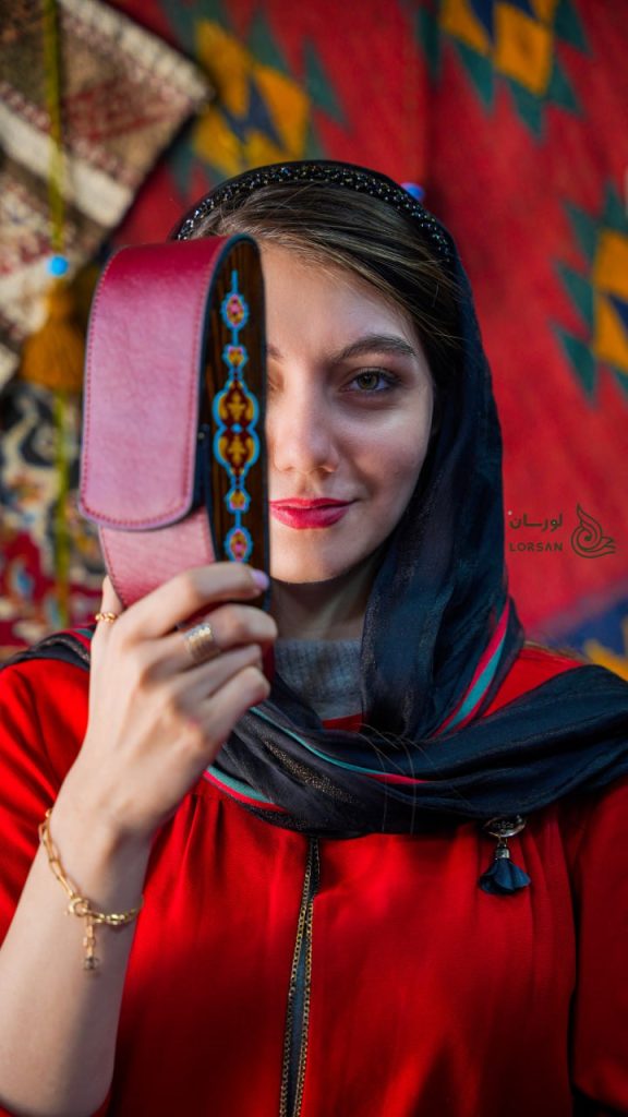 قاب عینک چرم و چوب