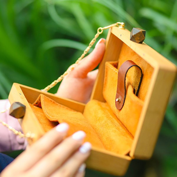 کیف چوبی مجلسی آسنا