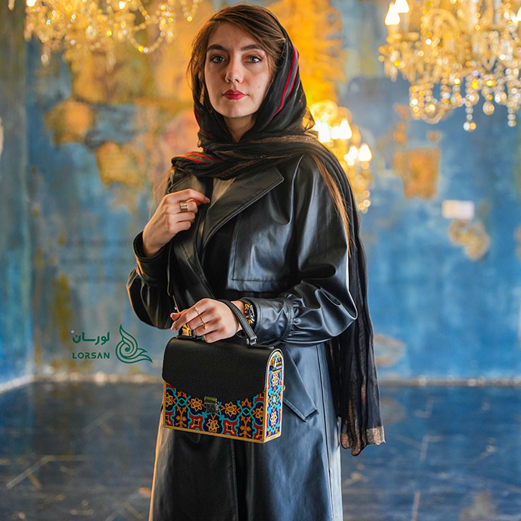 کیف-چرم-وچوب-نگارگری-ترنج