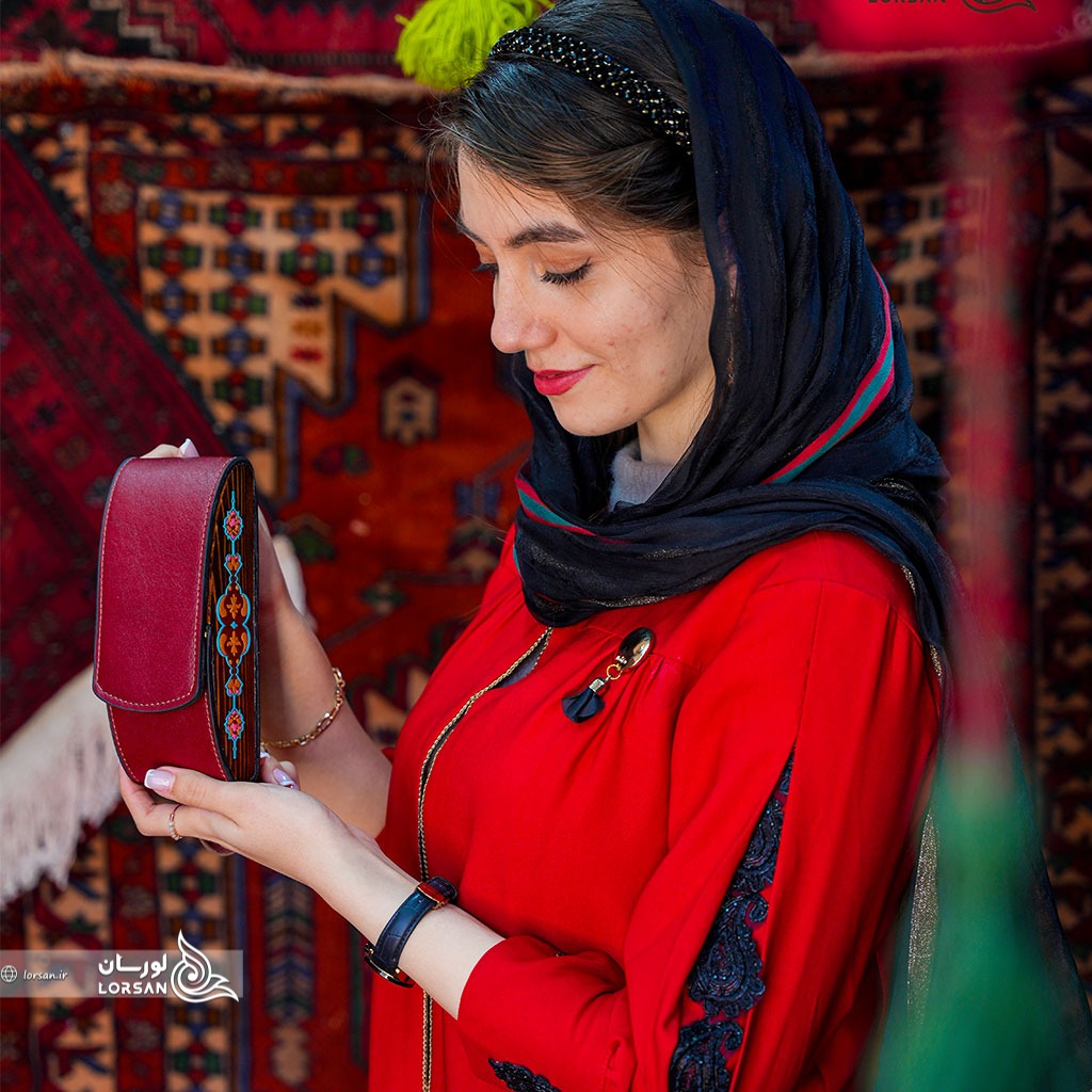 قاب-عینک-مجلسی
