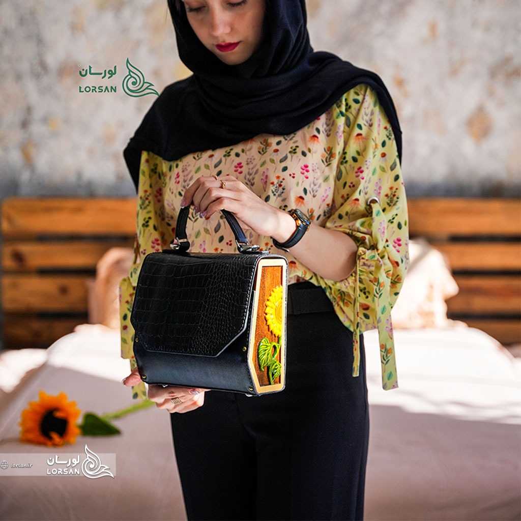 کیف-چرم-و-چوب-آفتاب-گردون
